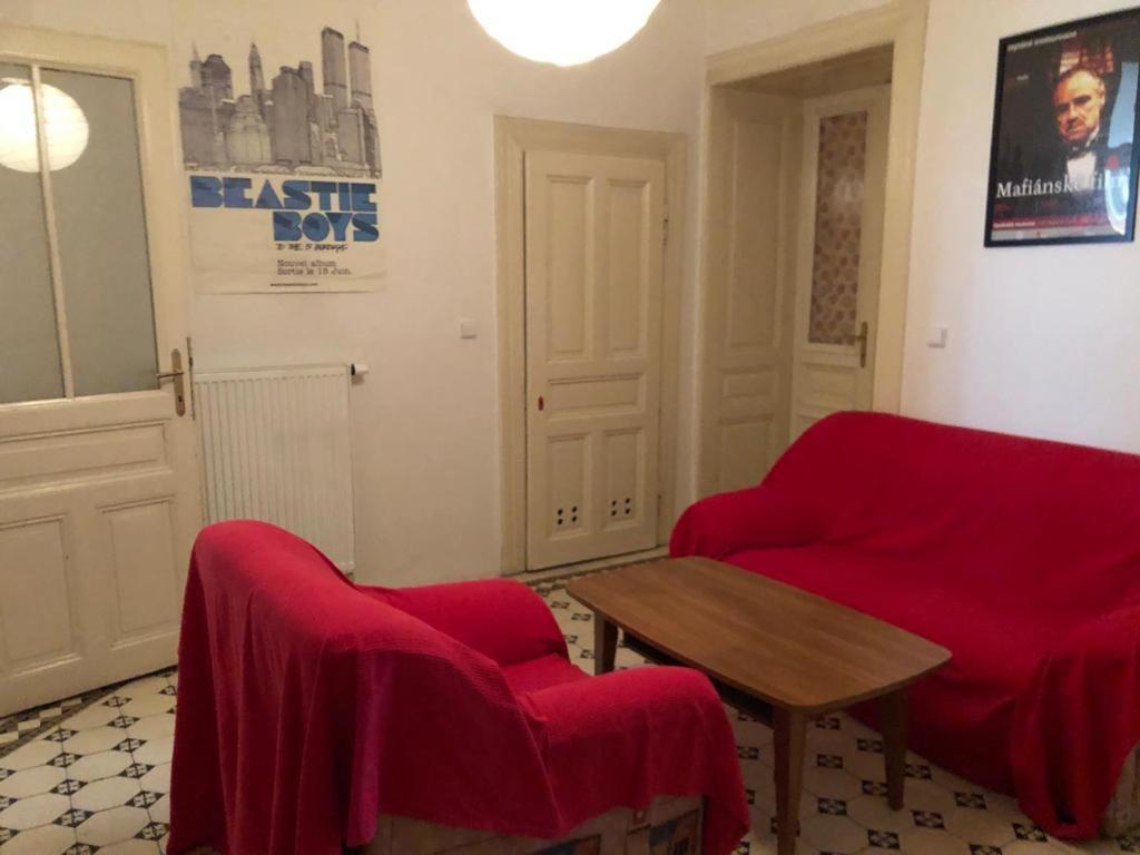 Chez Jitka Et Gautier - A Great Alternative To A Hotel Prag Dış mekan fotoğraf
