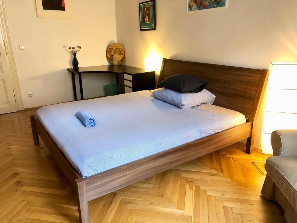 Chez Jitka Et Gautier - A Great Alternative To A Hotel Prag Dış mekan fotoğraf