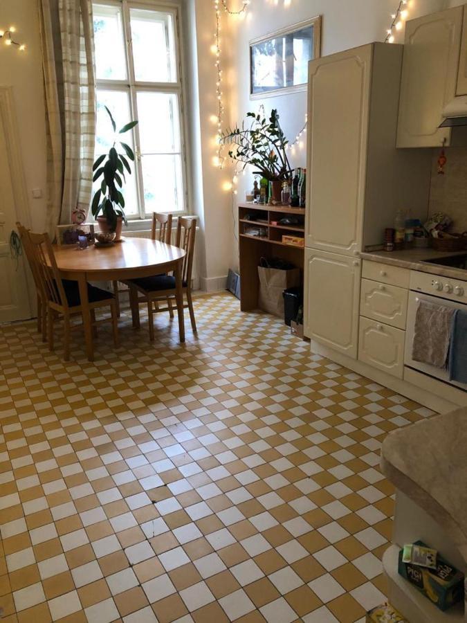 Chez Jitka Et Gautier - A Great Alternative To A Hotel Prag Dış mekan fotoğraf